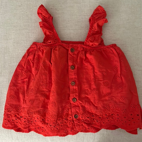 Girl’s Eyelet Ruffle Floral Scalloped Top 3T - Picture 3 of 5